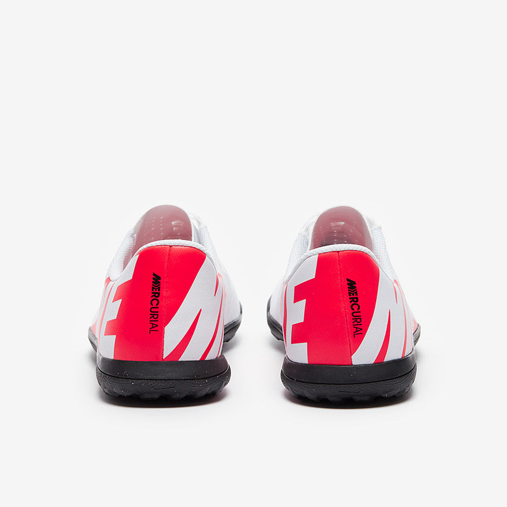 Nike Kids Air Zoom Mercurial Vapor XV Club TF (GS)