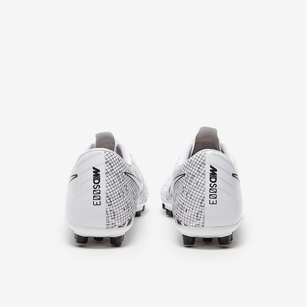 Nike Dream Speed Mercurial Vapor XIII Academy AG