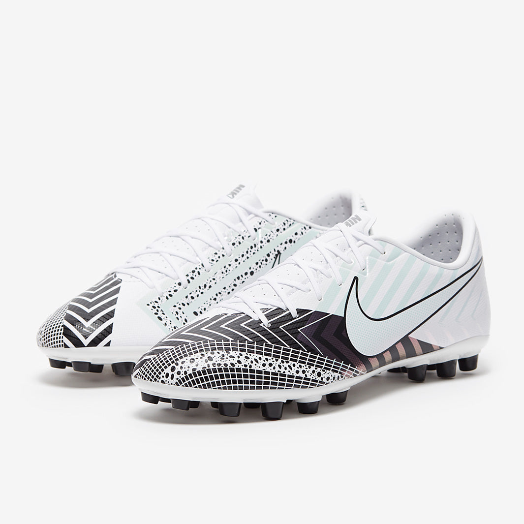 Nike Dream Speed Mercurial Vapor XIII Academy AG