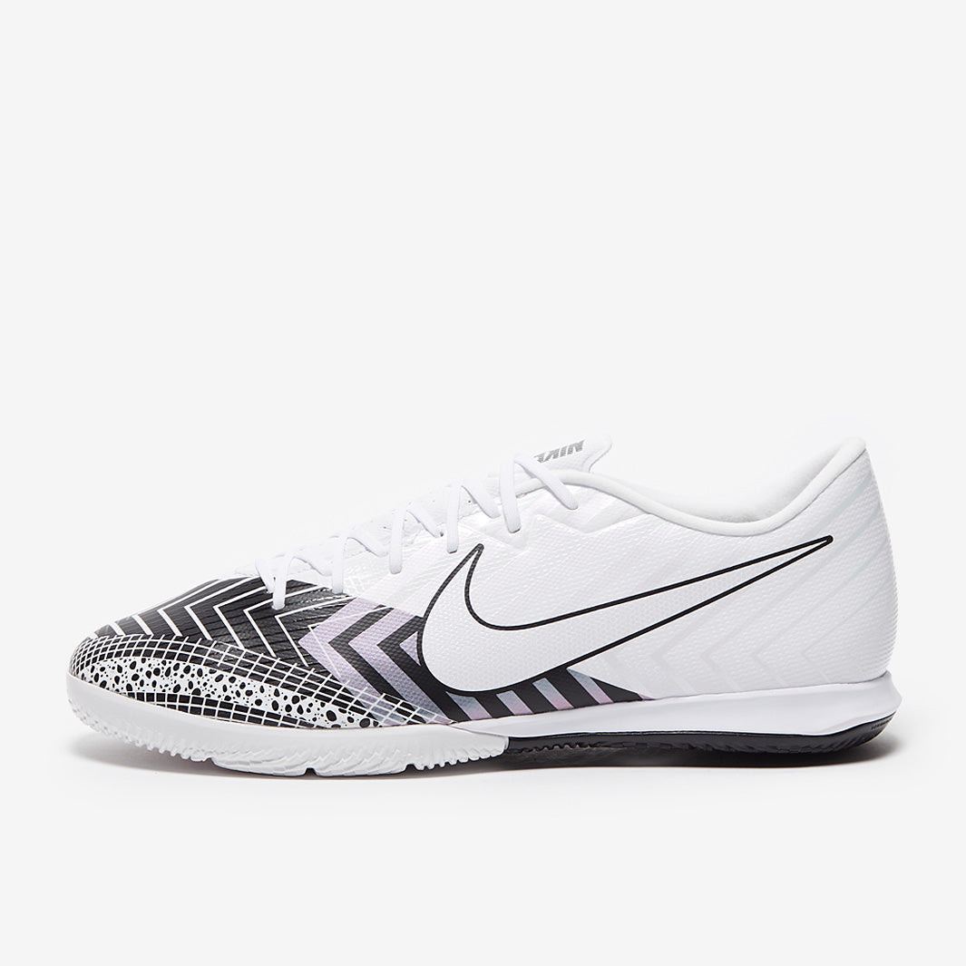 Nike Dream Speed Mercurial Vapor XIII Academy IC