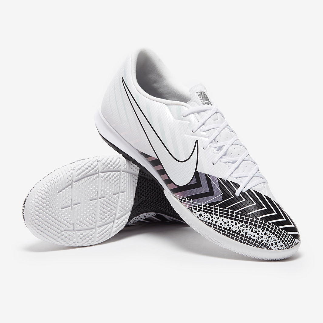 Nike Dream Speed Mercurial Vapor XIII Academy IC