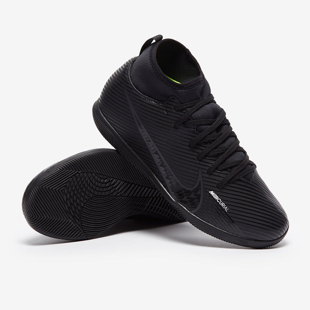 Nike Kids Mercurial Superfly IX Club IC - Black/Dk Smoke Grey/Summit White/Volt
