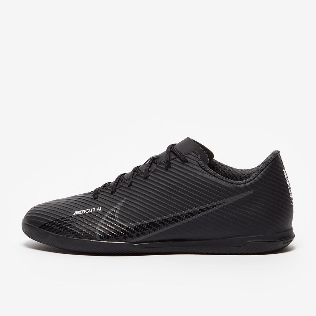 Nike Mercurial Vapor XV Club IC - Black/Dk Smoke Grey/Summit White/Volt