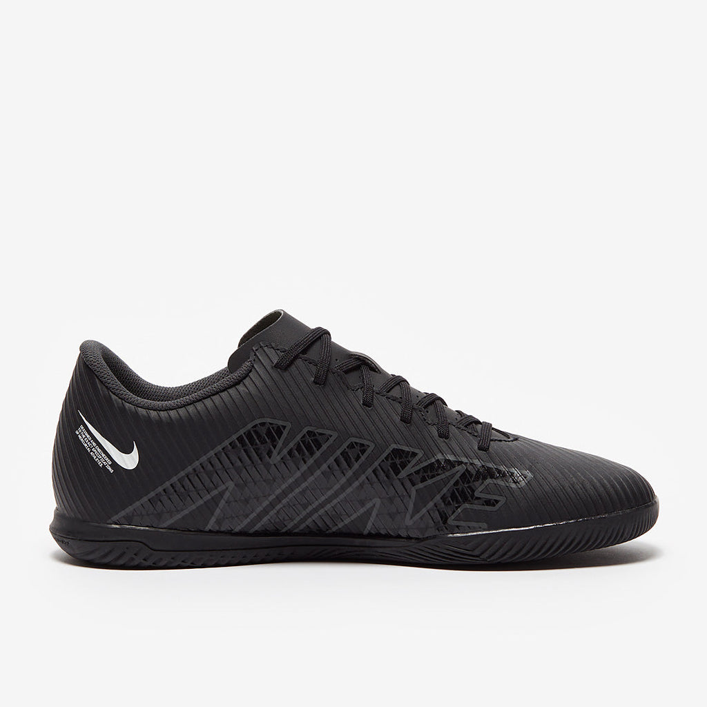 Nike Mercurial Vapor XV Club IC - Black/Dk Smoke Grey/Summit White/Volt