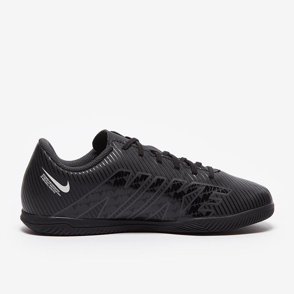Nike Kids Mercurial Vapor XV Club IC - Black/Dk Smoke Grey/Summit White/Volt