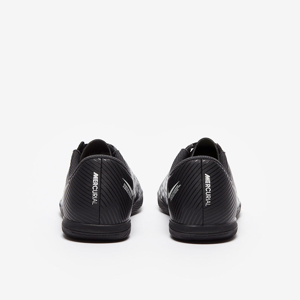 Nike Kids Mercurial Vapor XV Club IC - Black/Dk Smoke Grey/Summit White/Volt