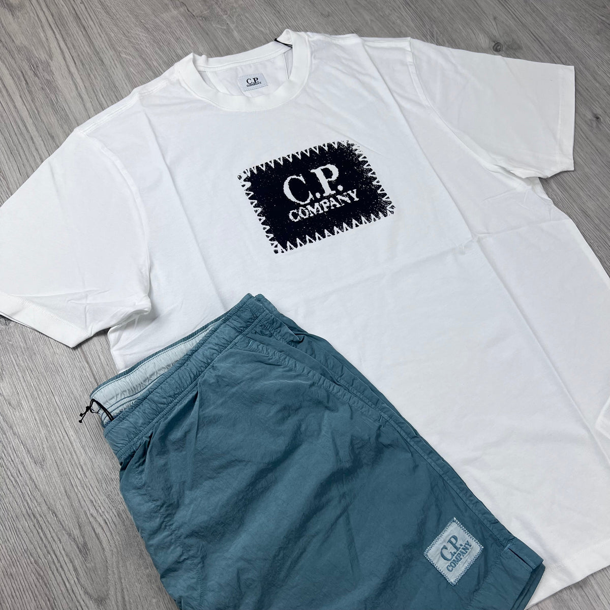 CP Company Holiday Set - White/Silver Blue