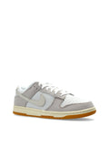 Nike Dunk Low Retro SE Sneaker — Gray